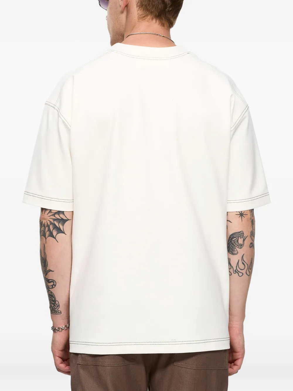 Hamza Khan Stitch-detail T-shirt In White