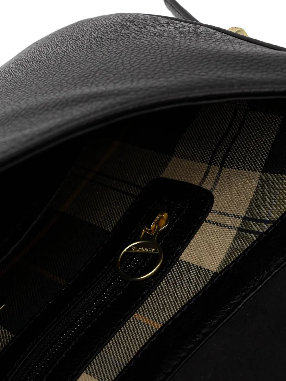 Barbour Alder Buckle-detail Shoulder Bag In Black