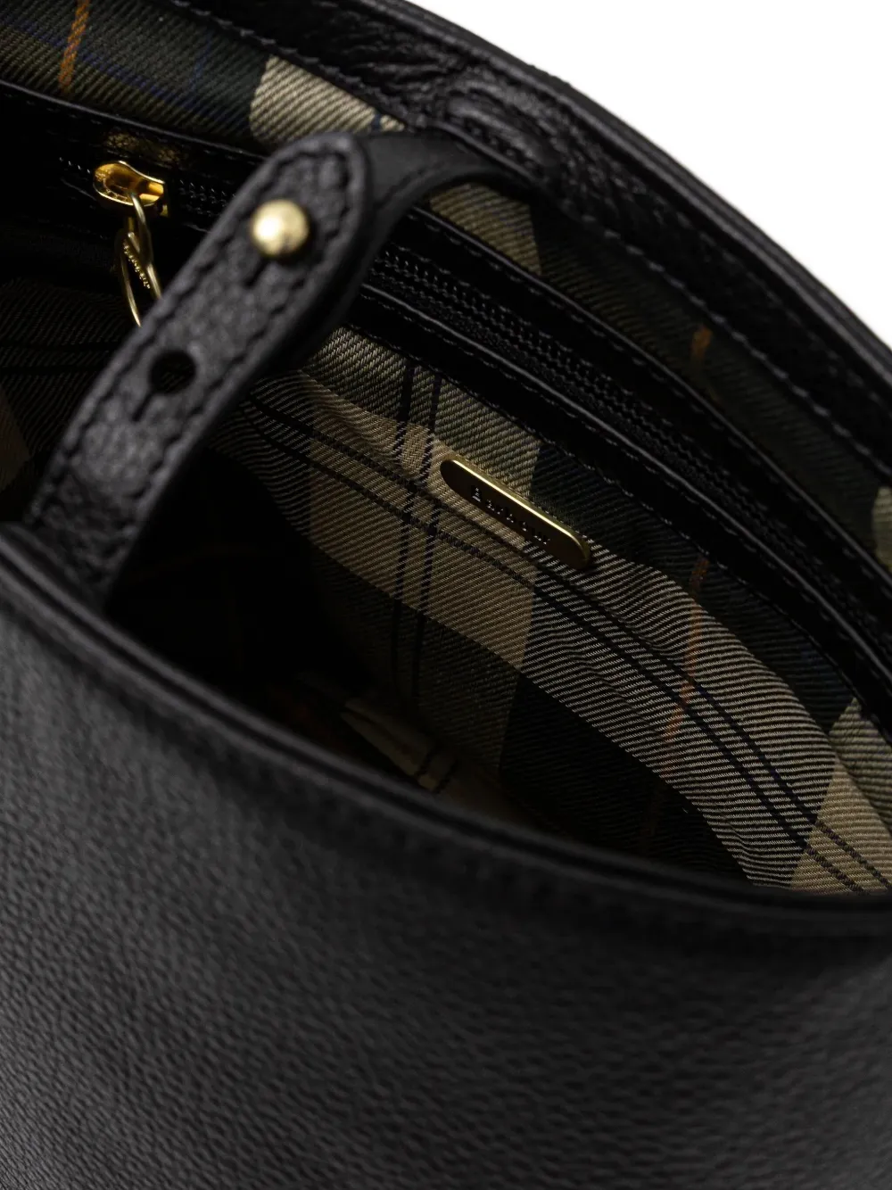 Barbour Cedar Leather Tote Bag In Black