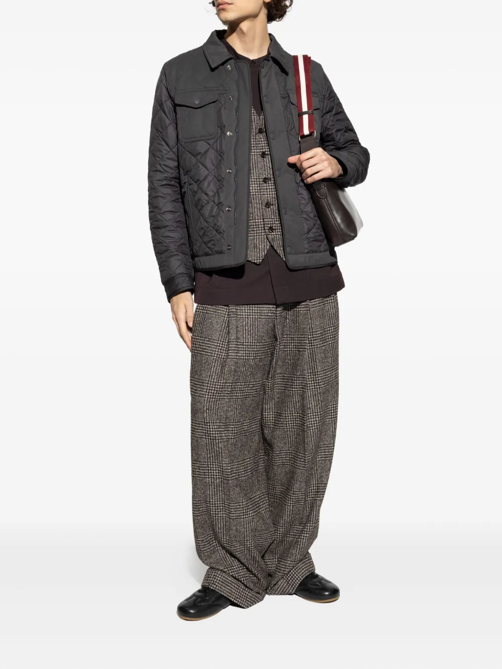 Dolce & Gabbana button-fastening quilted jacket | Chamarras con plumón y capitonadas | Image 2