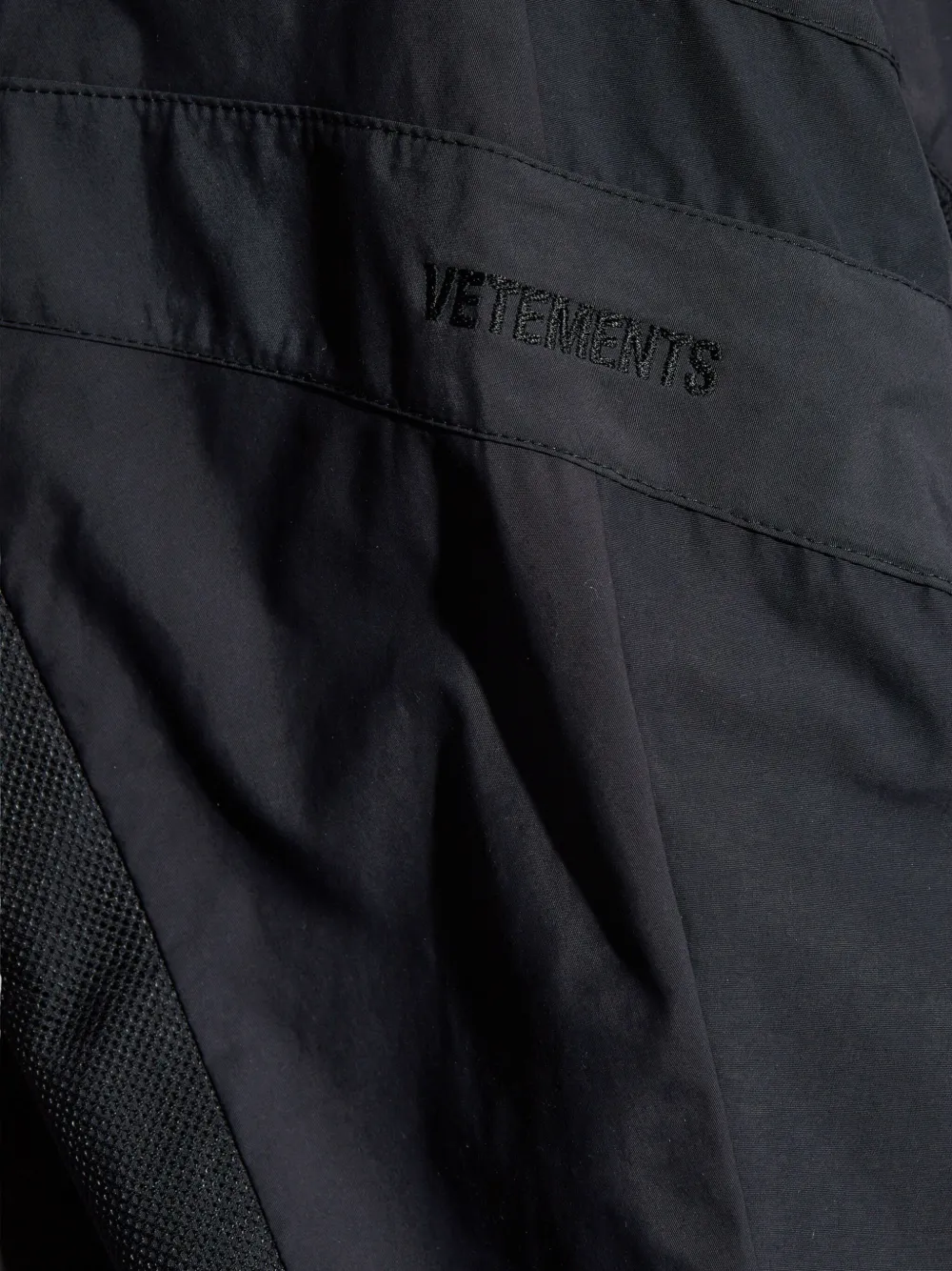 VETEMENTS Jack met mesh vlak Zwart