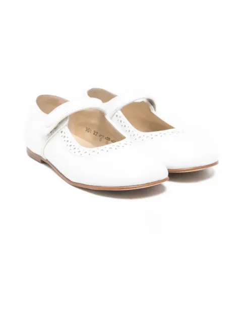 Tartine Et Chocolat flats con detalle de perforaciones