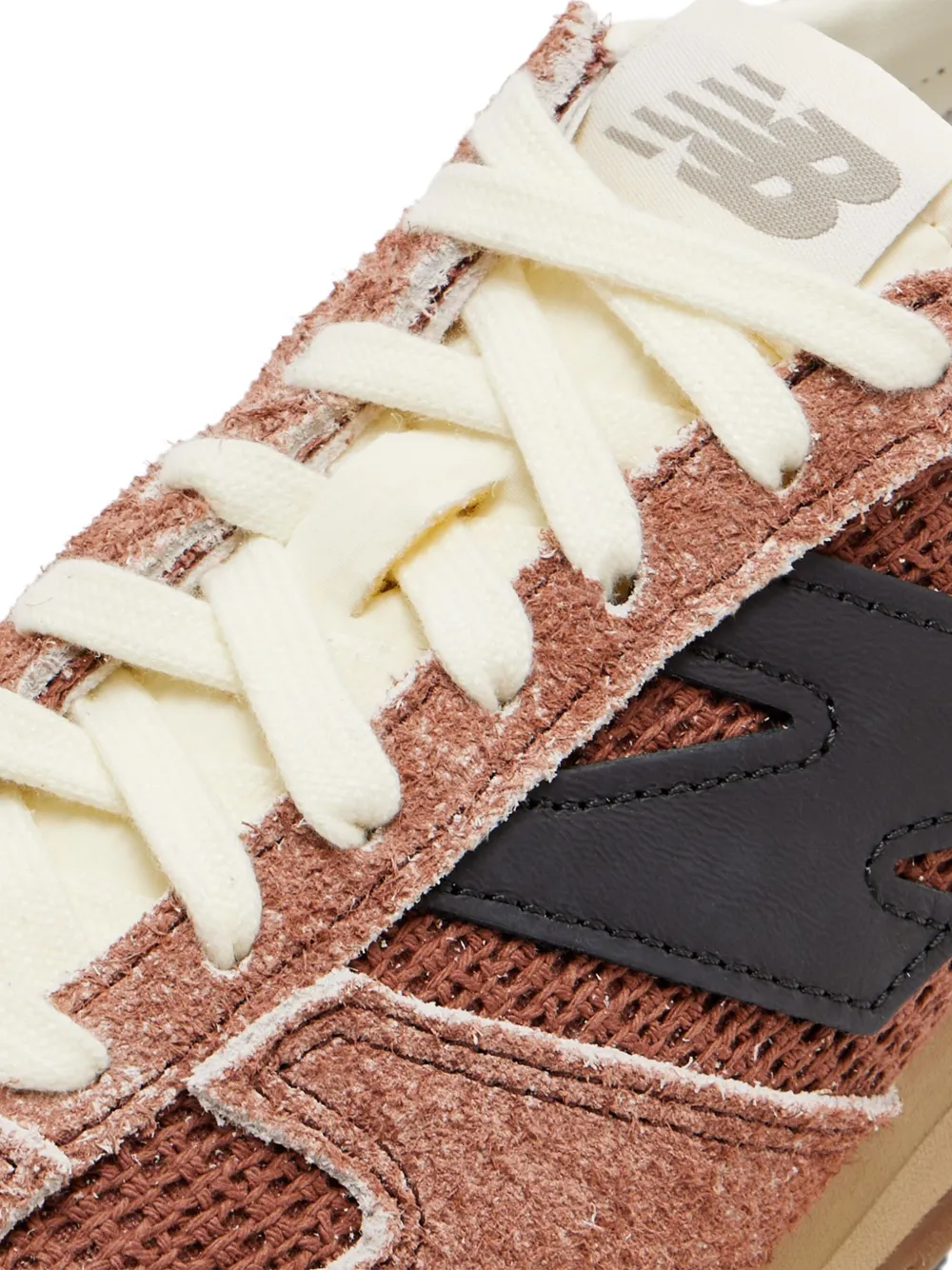 New Balance Suede Panelled Sneakers In Brown