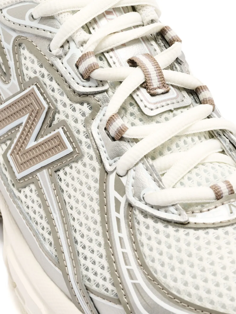 New Balance 740 Logo-plaque Sneakers In Multi