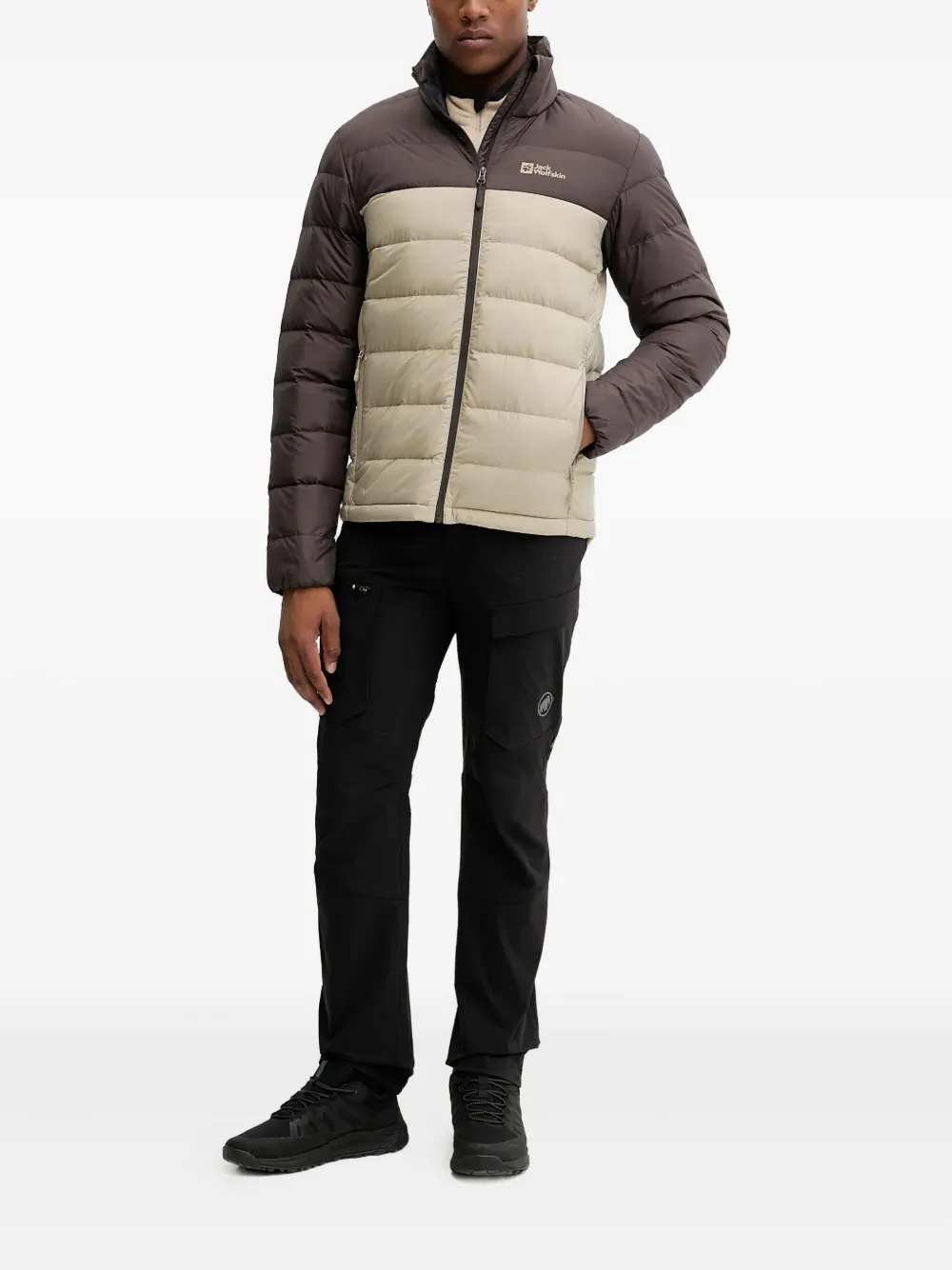 JACK WOLFSKIN colour-block padded jacket | Lightweight Jackets | Image 2