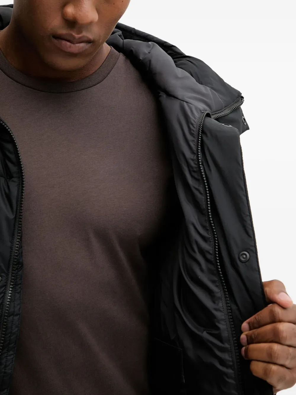 JACK WOLFSKIN Icy Hill gewatteerd jack met capuchon Zwart