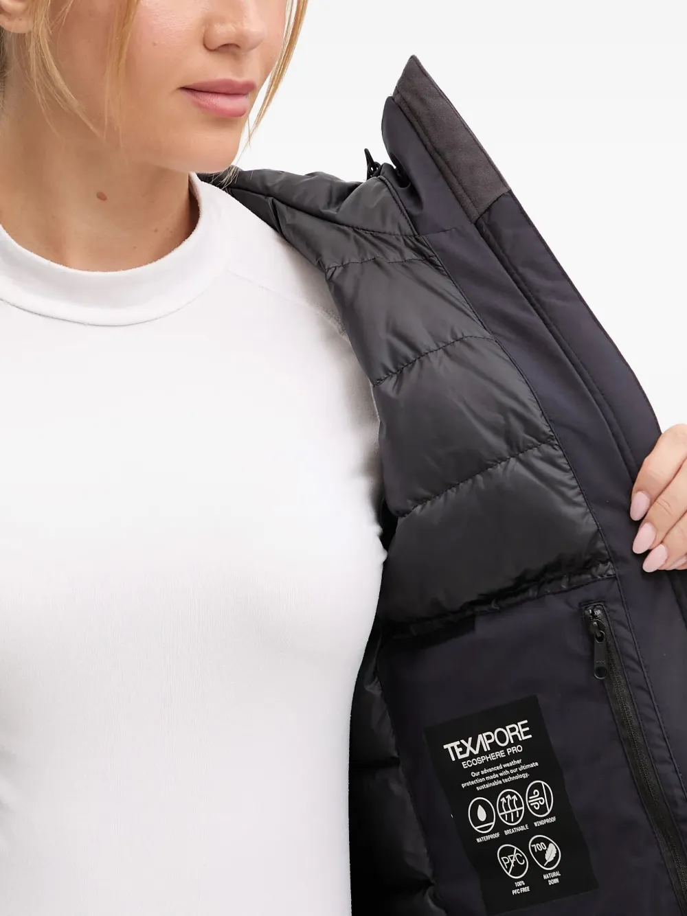 Jack Wolfskin Brandenburger Hooded Parka In Black