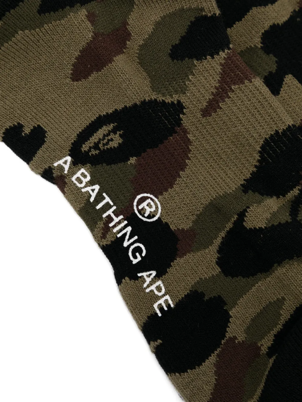 A BATHING APE® カモフラージュ 靴下 | グリーン | FARFETCH JP
