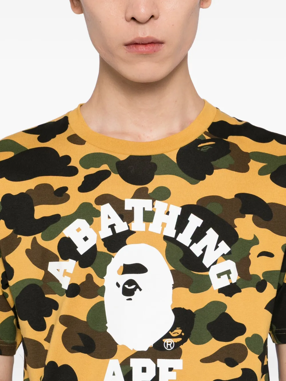A BATHING APE T-shirt met logoprint Geel