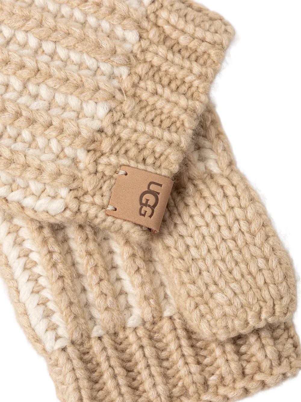 UGG Geribbelde muts met logopatch Beige