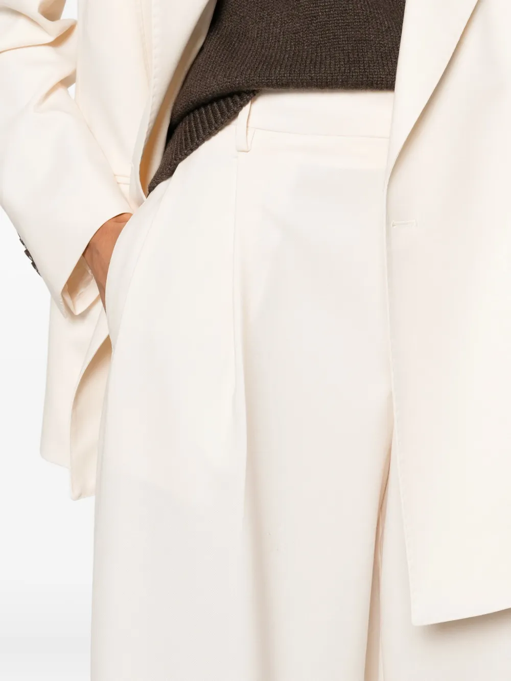 Tagliatore T-loreley19b Double-breasted Pocket Suit In Neutral