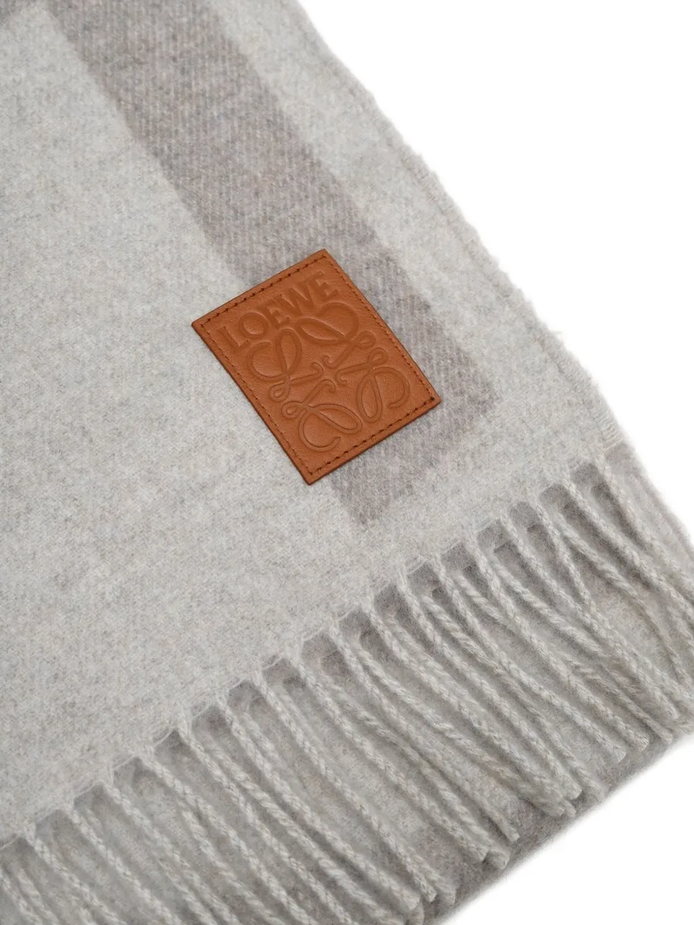 LOEWE logo fringed scarf - Grijs