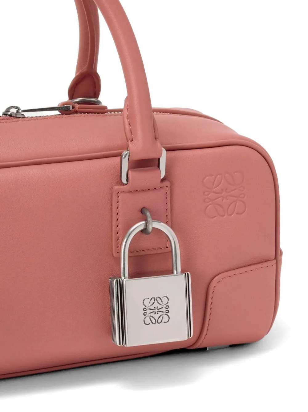 LOEWE Amazona 23 shopper met hangslot Roze