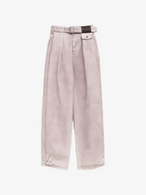 LOEWE jeans con pinzas y cinturón