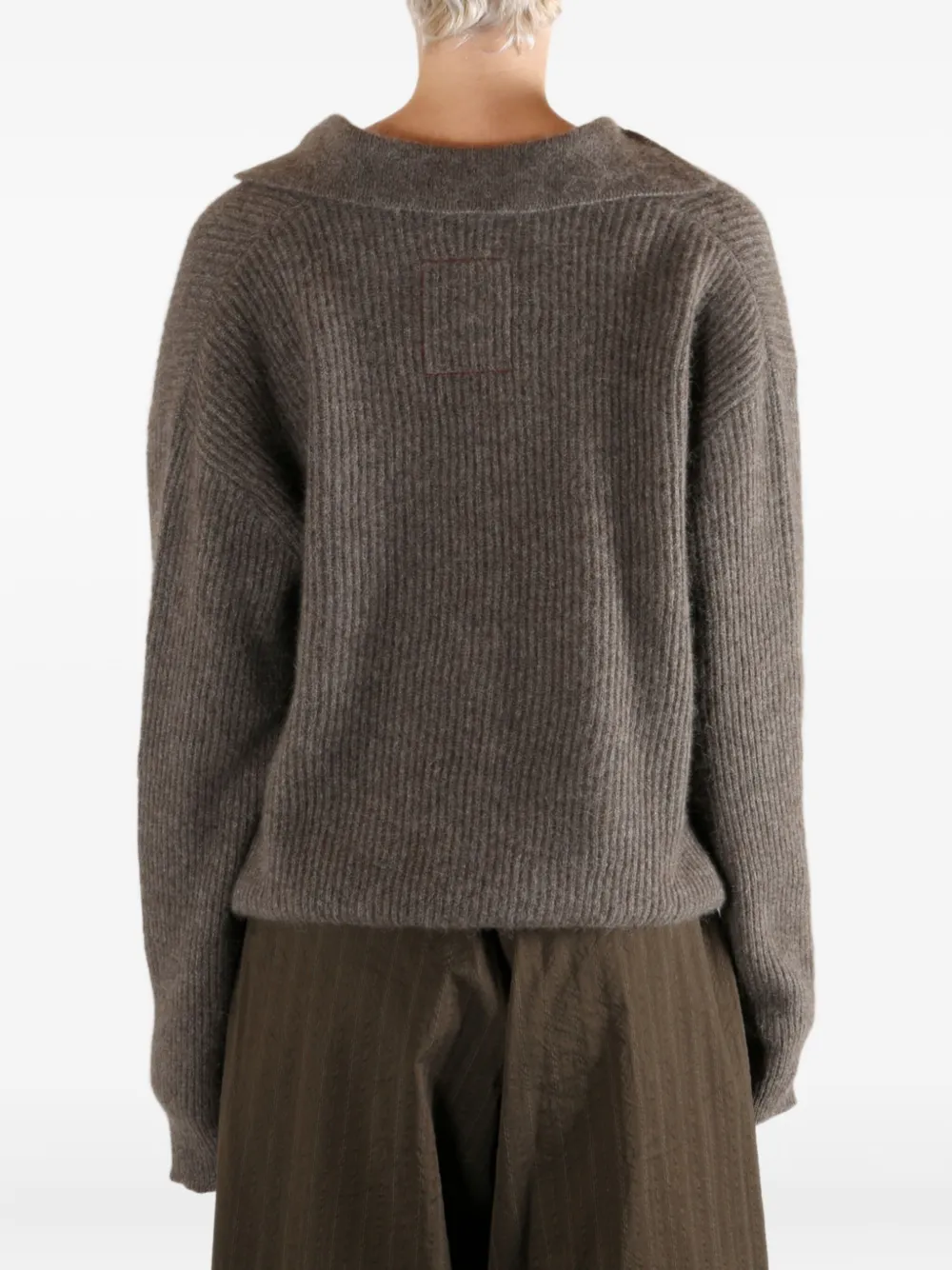 Uma Wang Polotop met V-hals Bruin