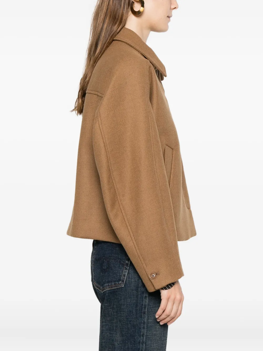 A.P.C. Jack met opgestikte zak Bruin