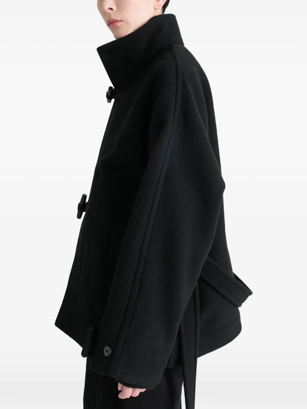 LEMAIRE ベルテッド ダッフルコート | ブラック | FARFETCH JP