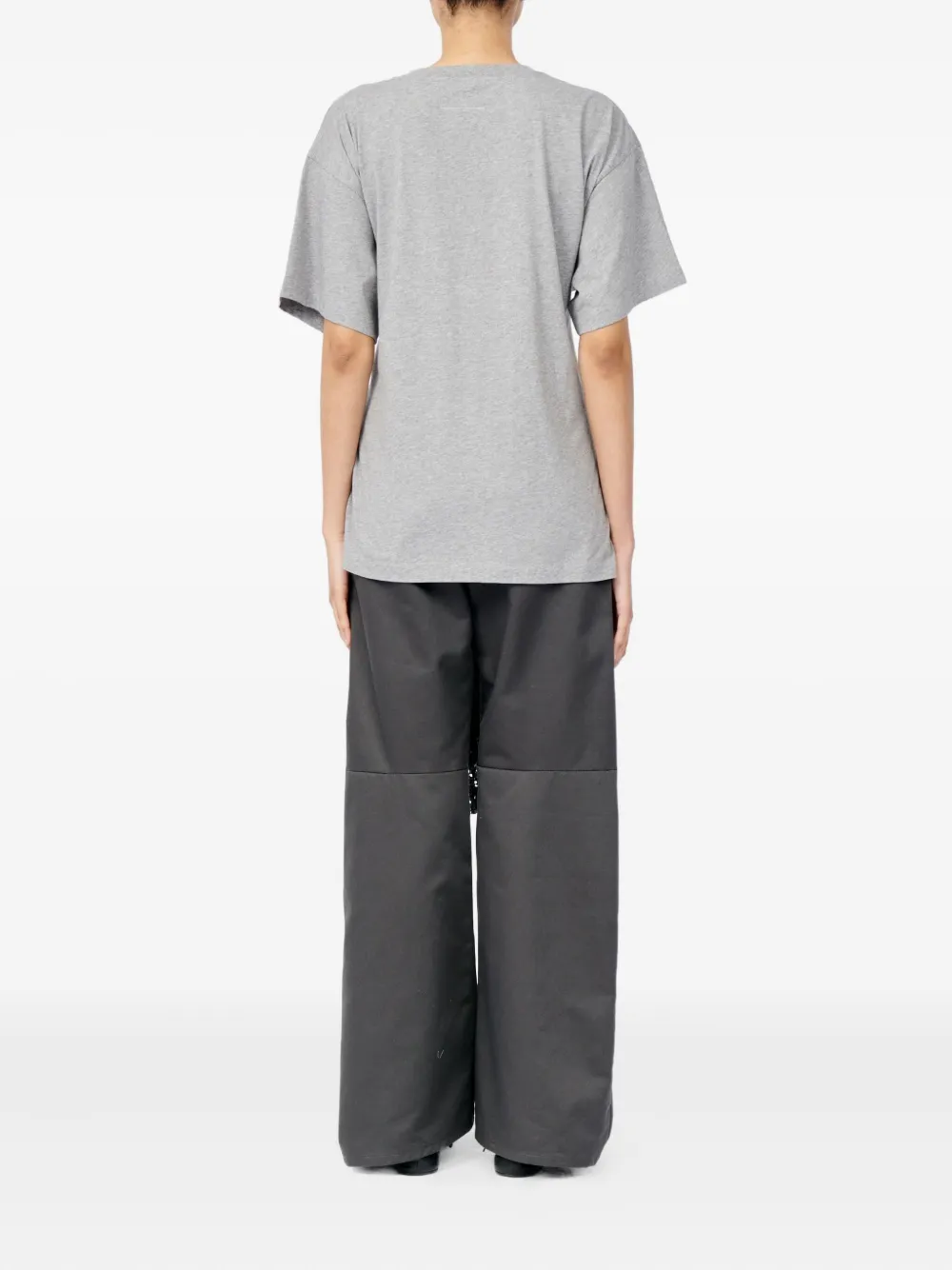 Mm6 Maison Margiela Roundneck Label T-shirt In Gray