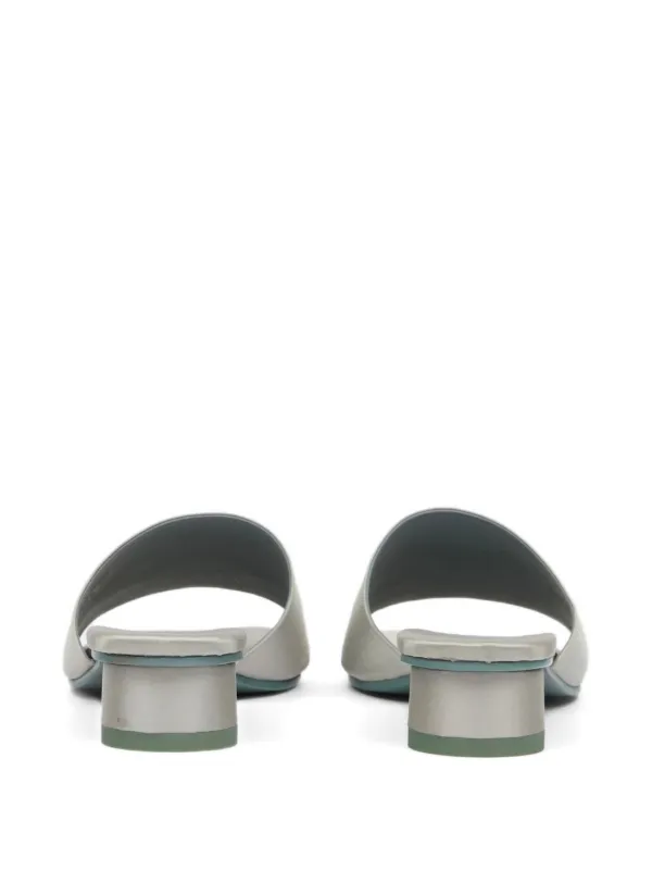 MM6 Maison Margiela ロゴ ストラップサンダル MM6 Maison Margiela ロゴ サンダル | グレー | FARFETCH JP