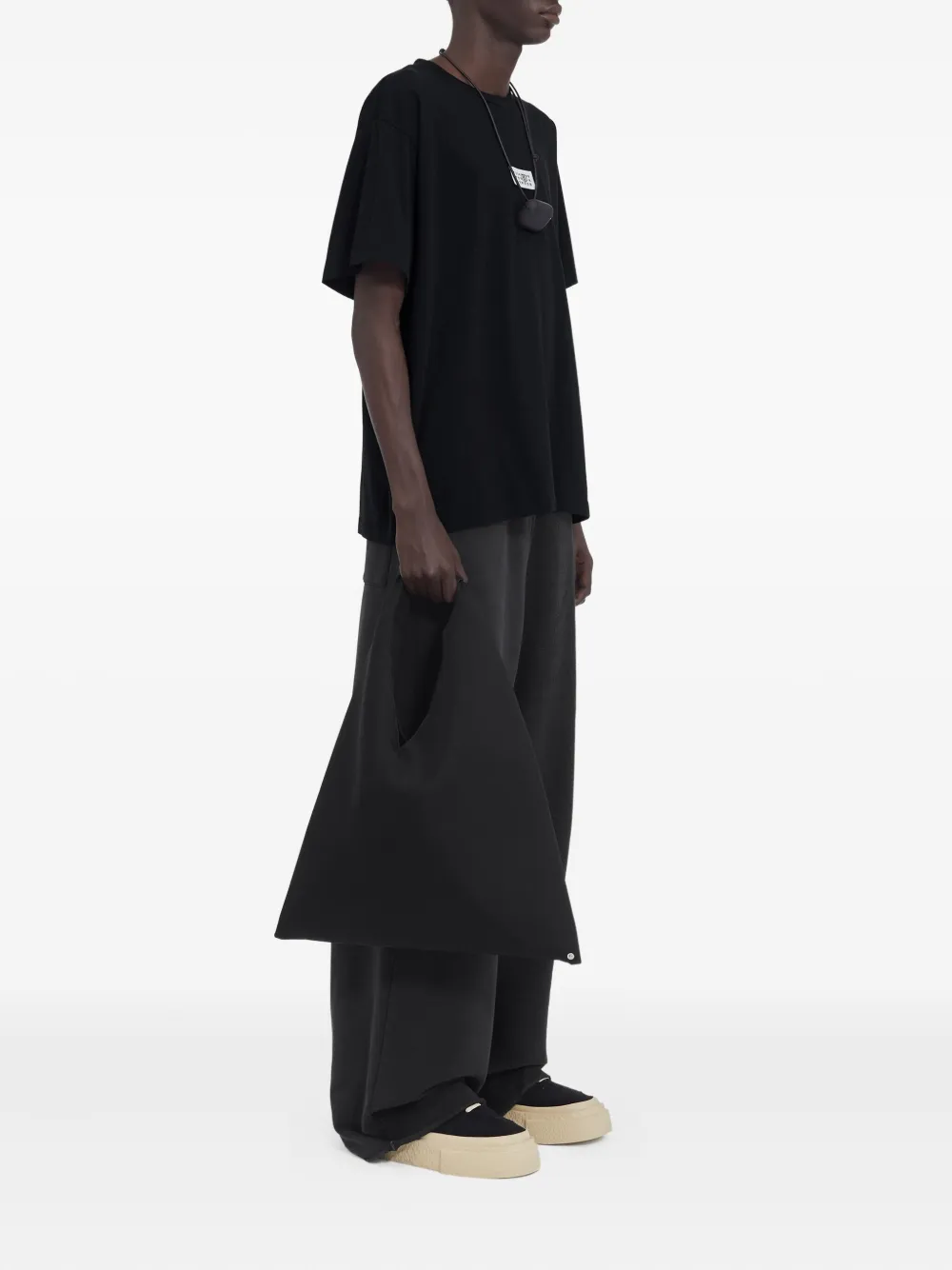 Mm6 Maison Margiela Black Round Neck Graphic T-shirt