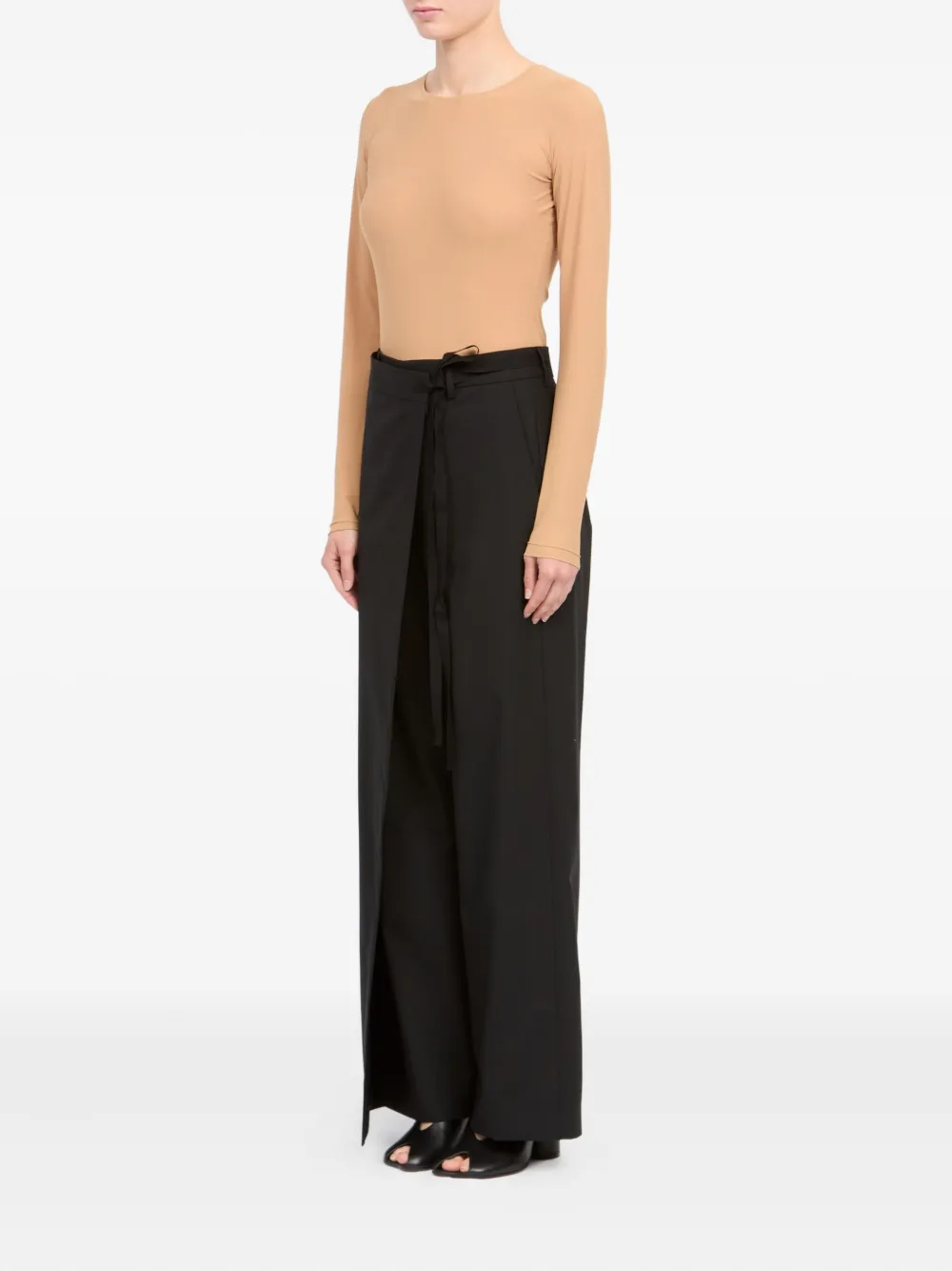 Mm6 Maison Margiela Tie Detail Tailored Trousers In Black