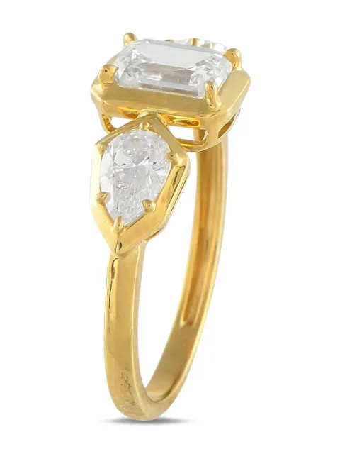 LB Exclusive 18K yellow gold diamond trilogy ring