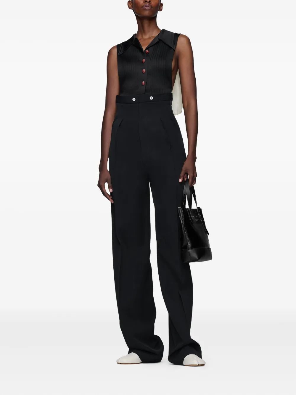 Maison Margiela Ladybug Button T-shirt In Black