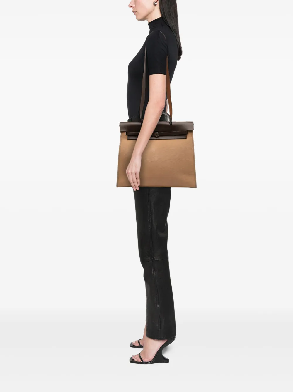 Hermès Pre-Owned 2009 Toile Herbag Zip 39 satchel | Pre-Owned | Image 2