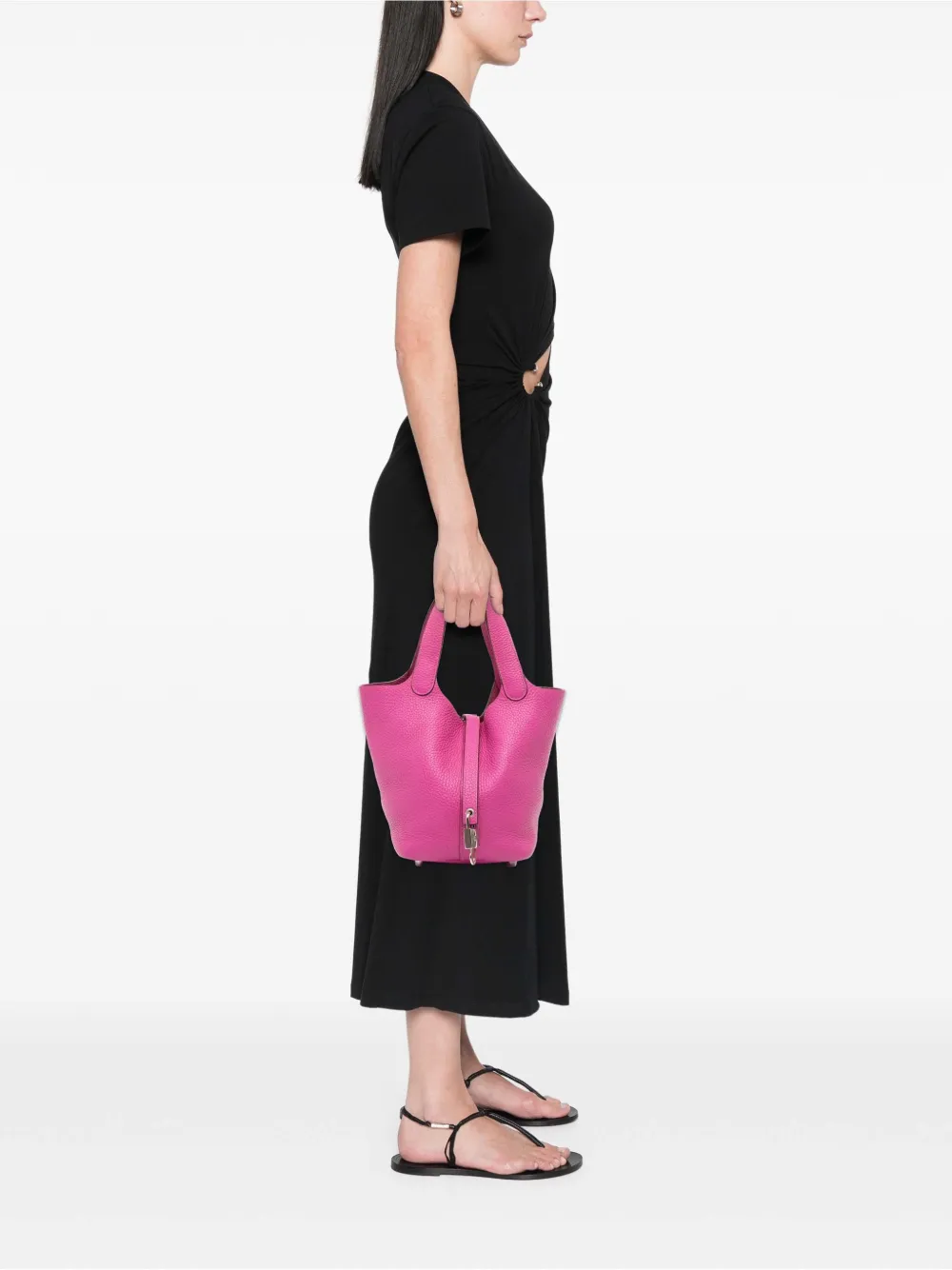 Hermès Pre-Owned 2018 Clemence Picotin Lock 18 handbag | Pre-Owned | Image 2