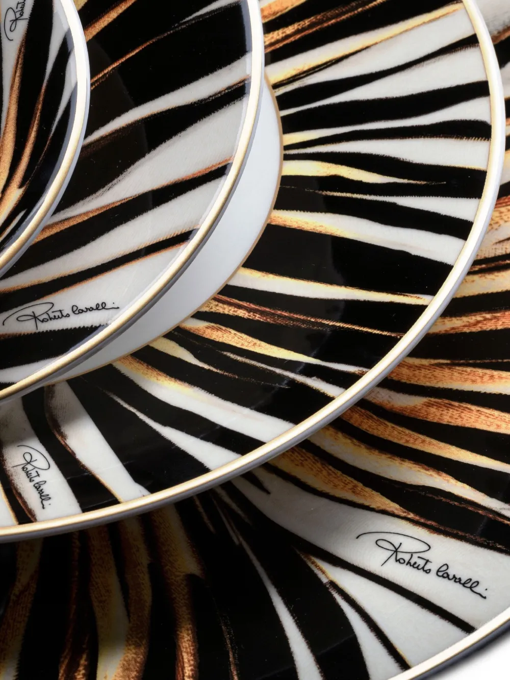 Roberto Cavalli Ray Of Gold soup plates (set of two) | Arts de la table | Image 2