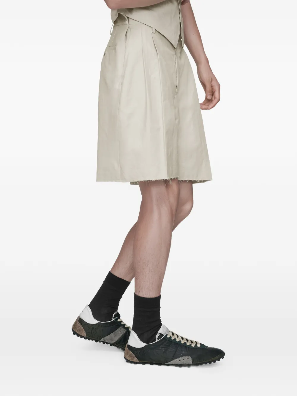 Maison Margiela Geplooide shorts Beige