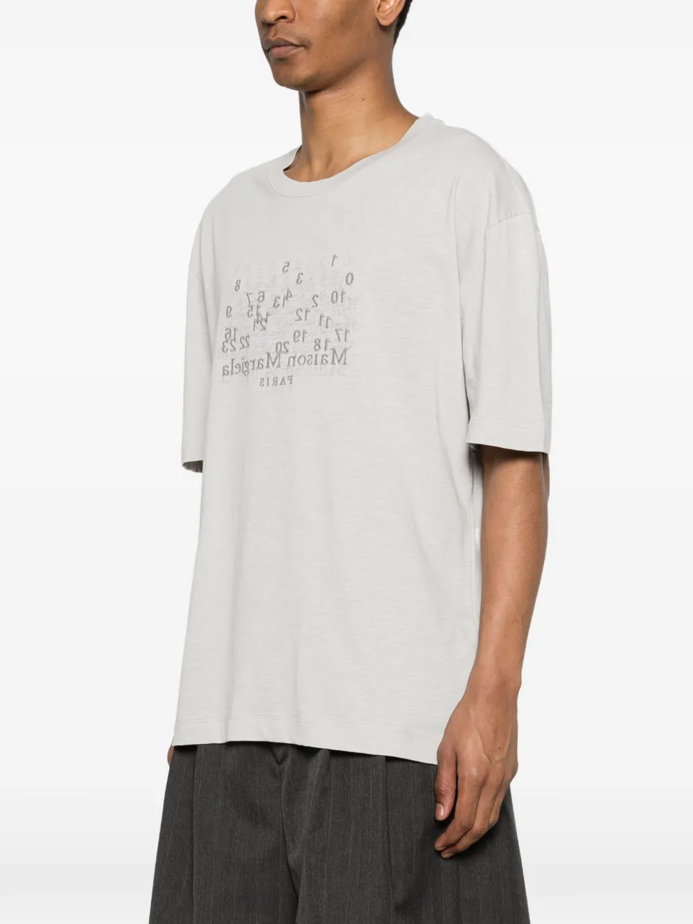 Maison Margiela T-shirt met grafische print Grijs