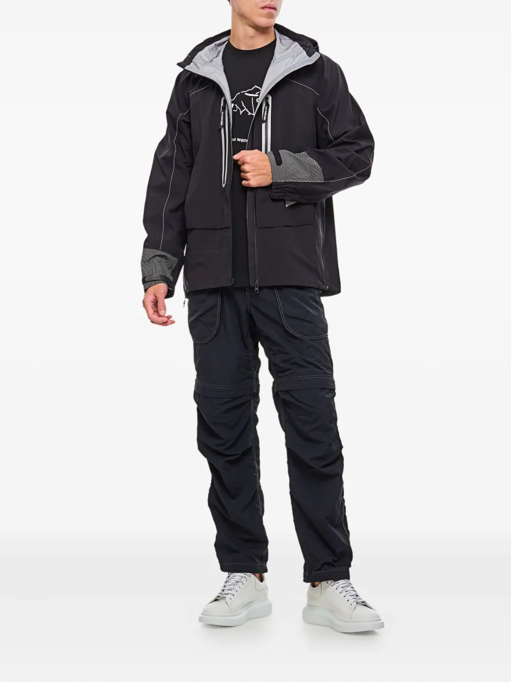 and Wander shield-effect hooded jacket | Chamarras con capucha | Image 2