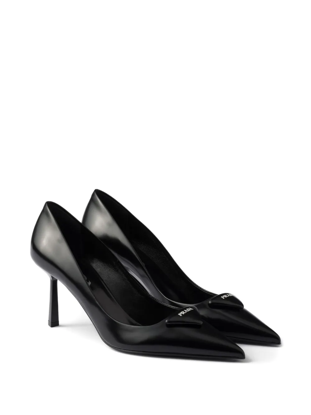 Prada Pumps met puntige neus Zwart