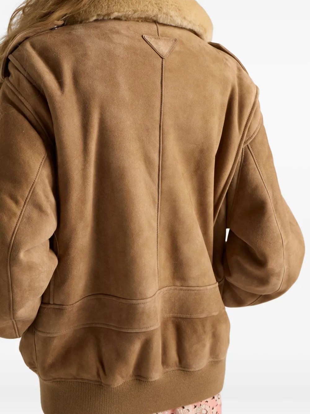 Prada Jack met opgestikte zak en lammy kraag Bruin