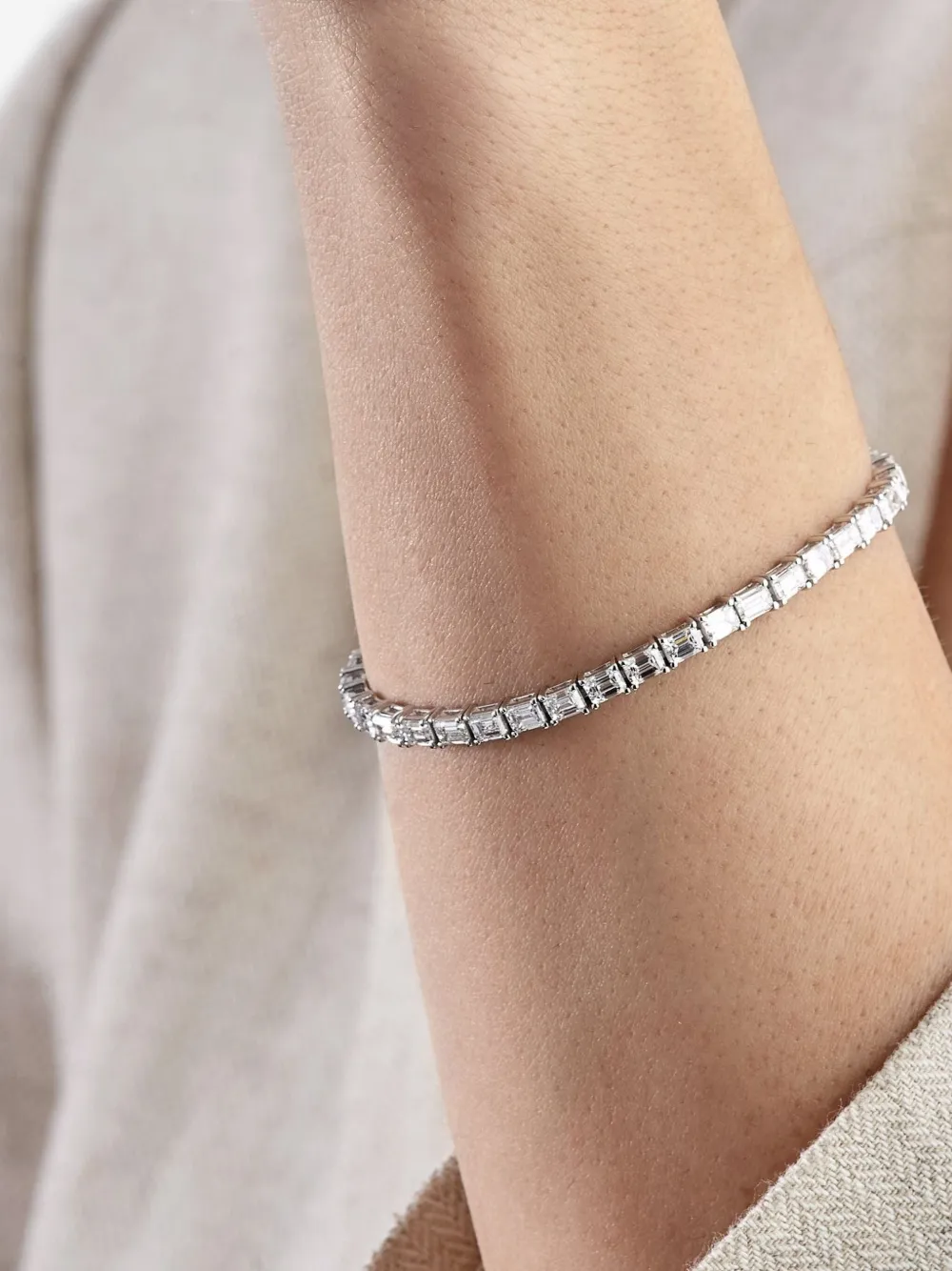 Jewels Aficionado 18k White Gold Alya Emerald-cut Diamond Tennis Bracelet In Silver