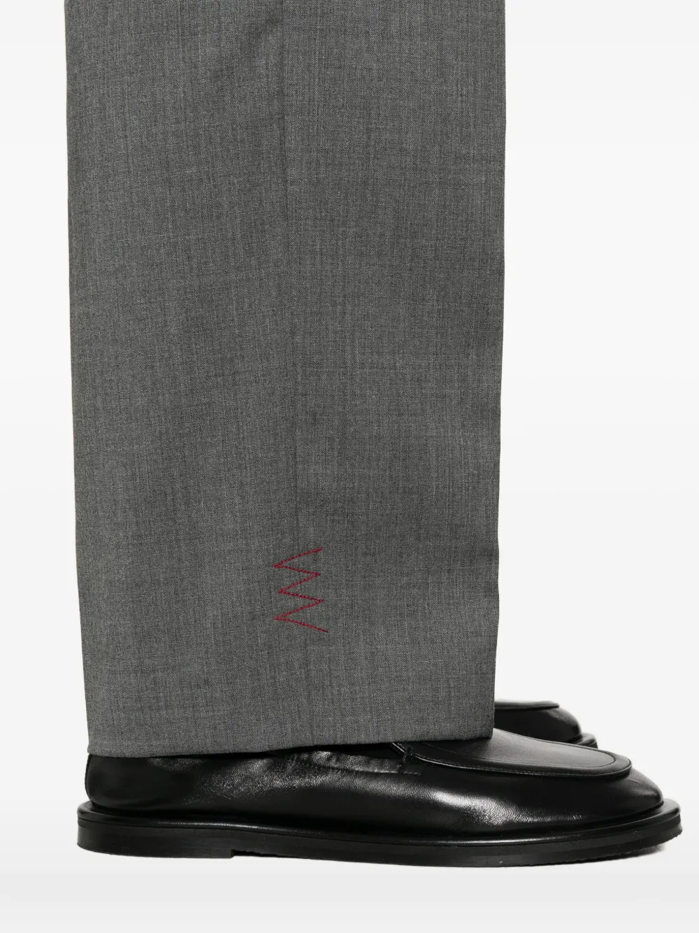 AMARANTO Broek met geplooid detail Grijs