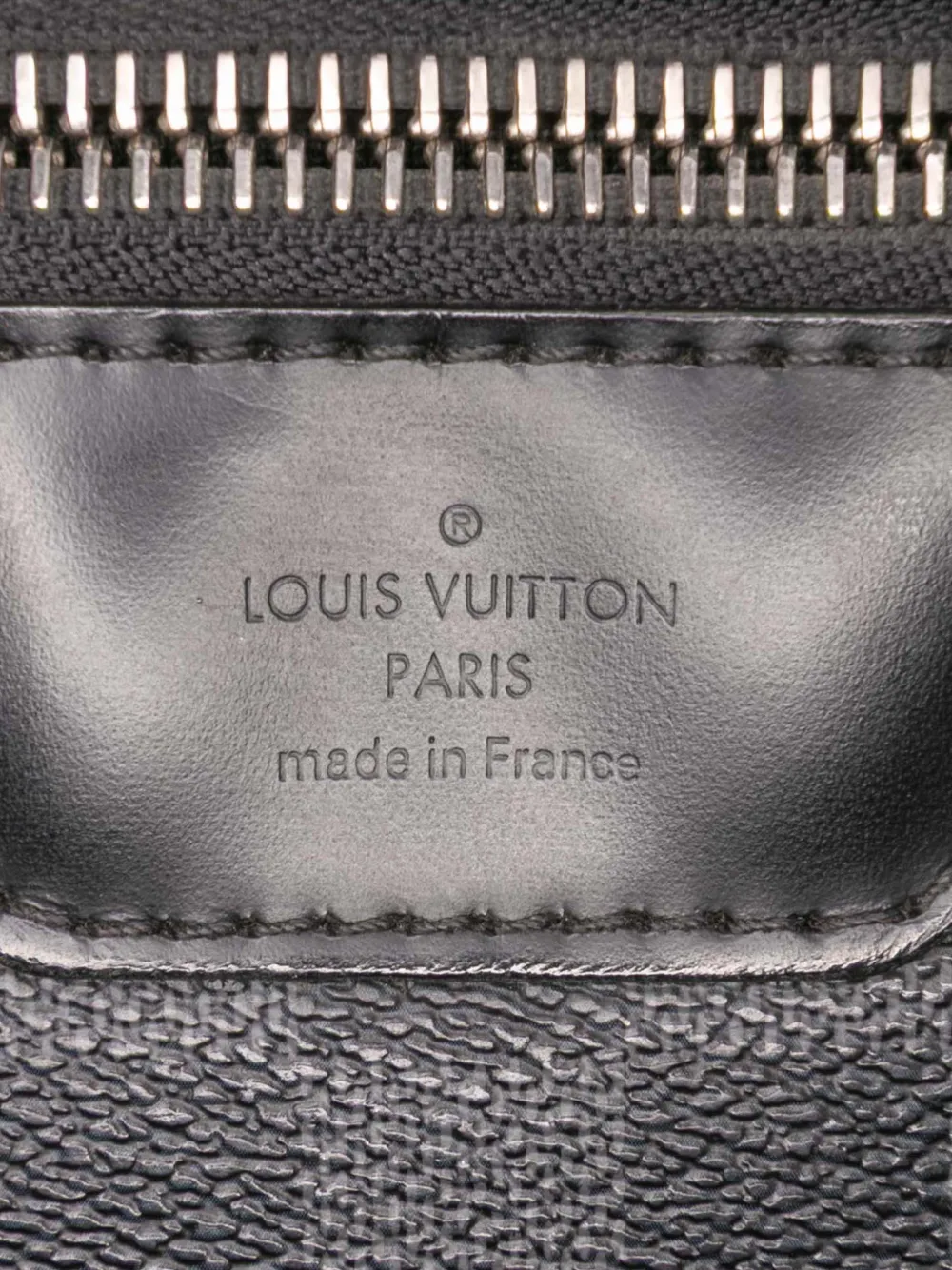 Pre-owned Louis Vuitton 2009 Damier Graphite Daniel Mm Crossbody Bag In Black