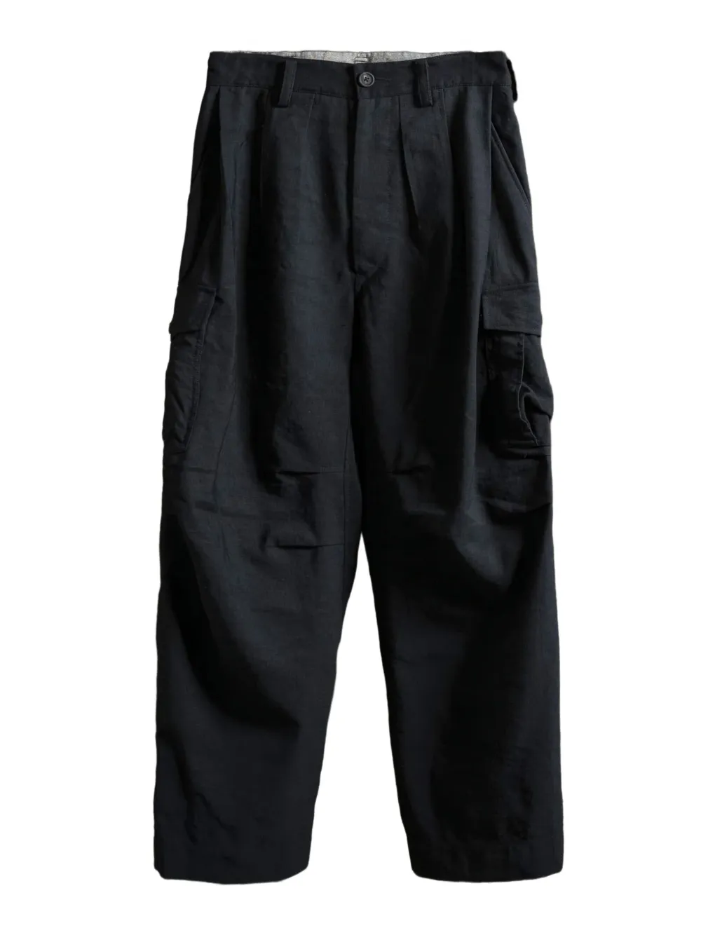 Ziggy Chen pleated cargo pants | Black | Image 1