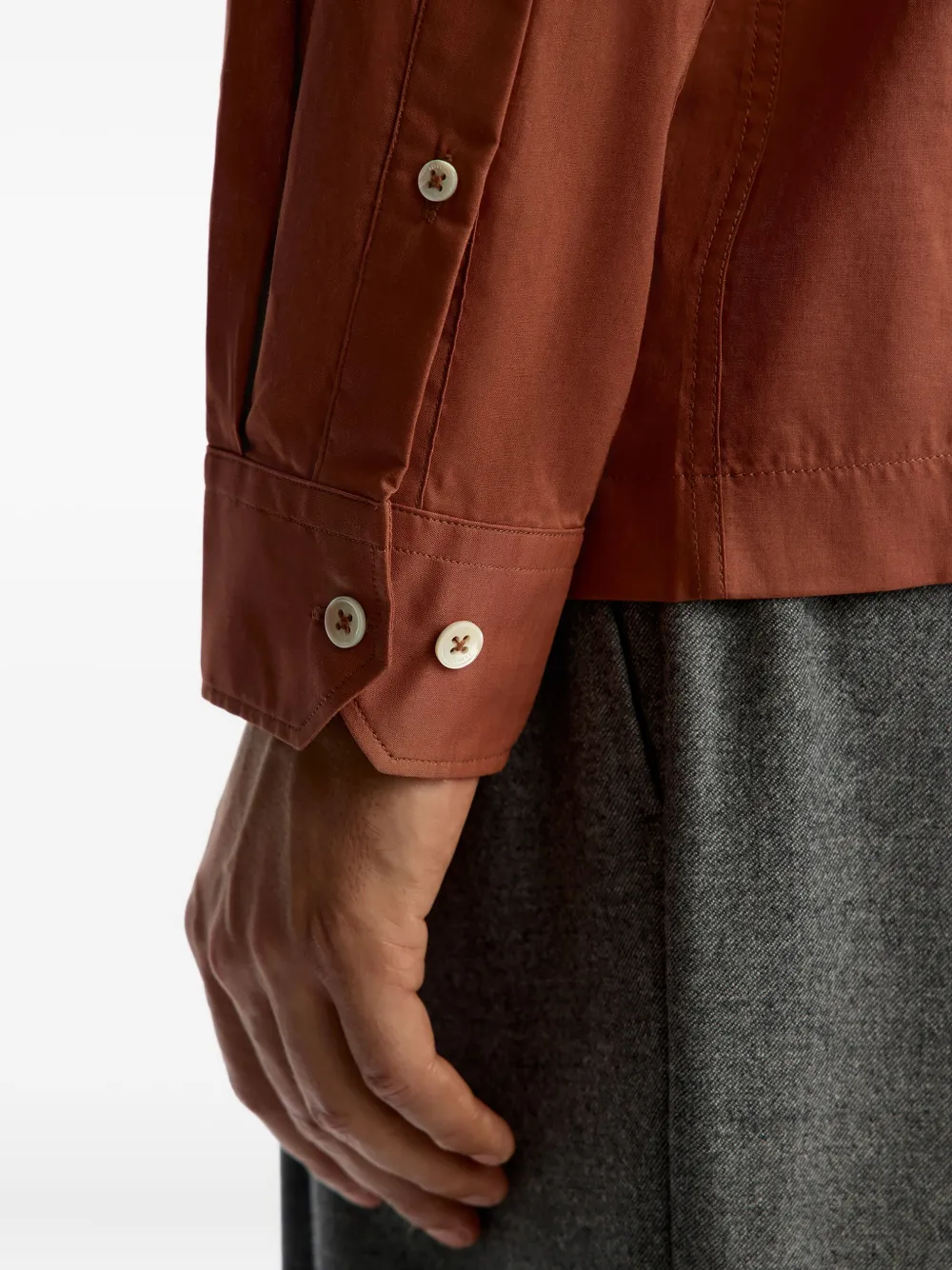 12 STOREEZ Katoenen voile overhemd met knopen Bruin