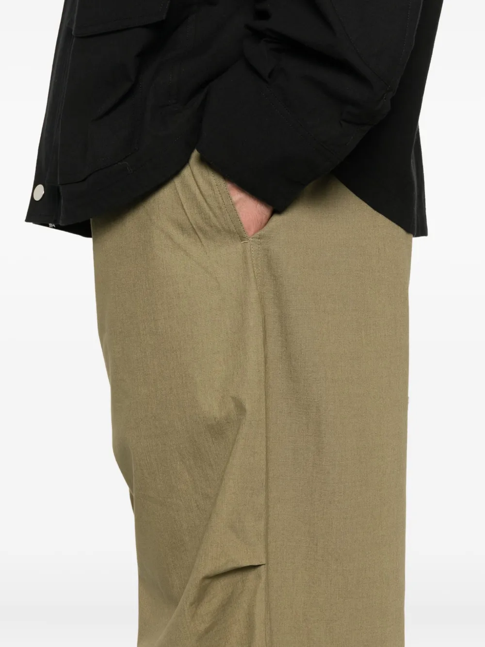 Studio Nicholson Broek met ceintuur Groen