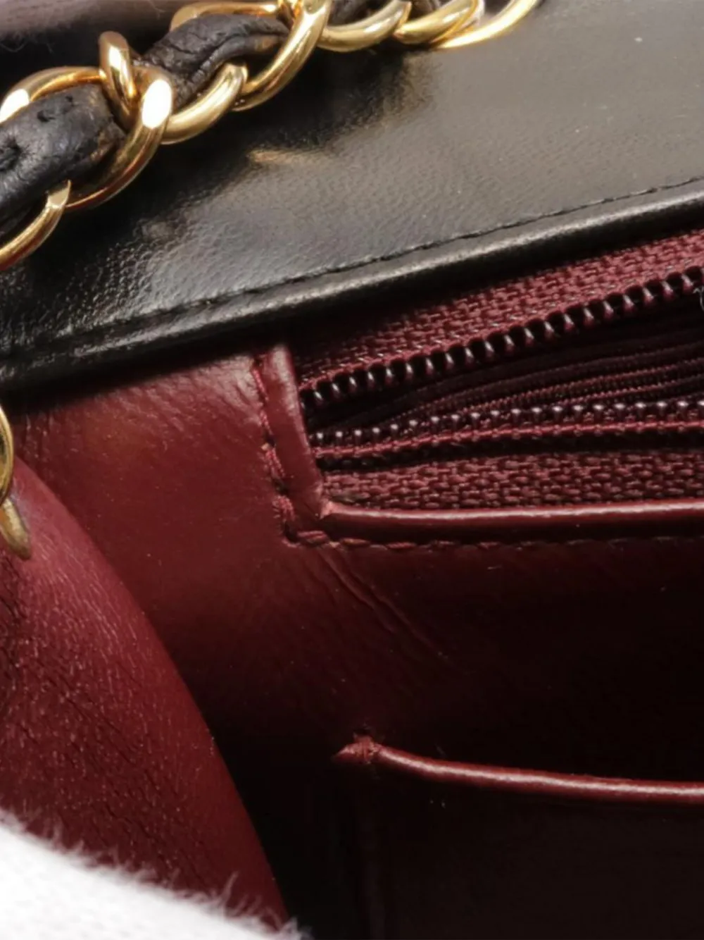 Pre-owned Chanel 1991-1994 Medium Lambskin Diana Flap Crossbody Bag In Black