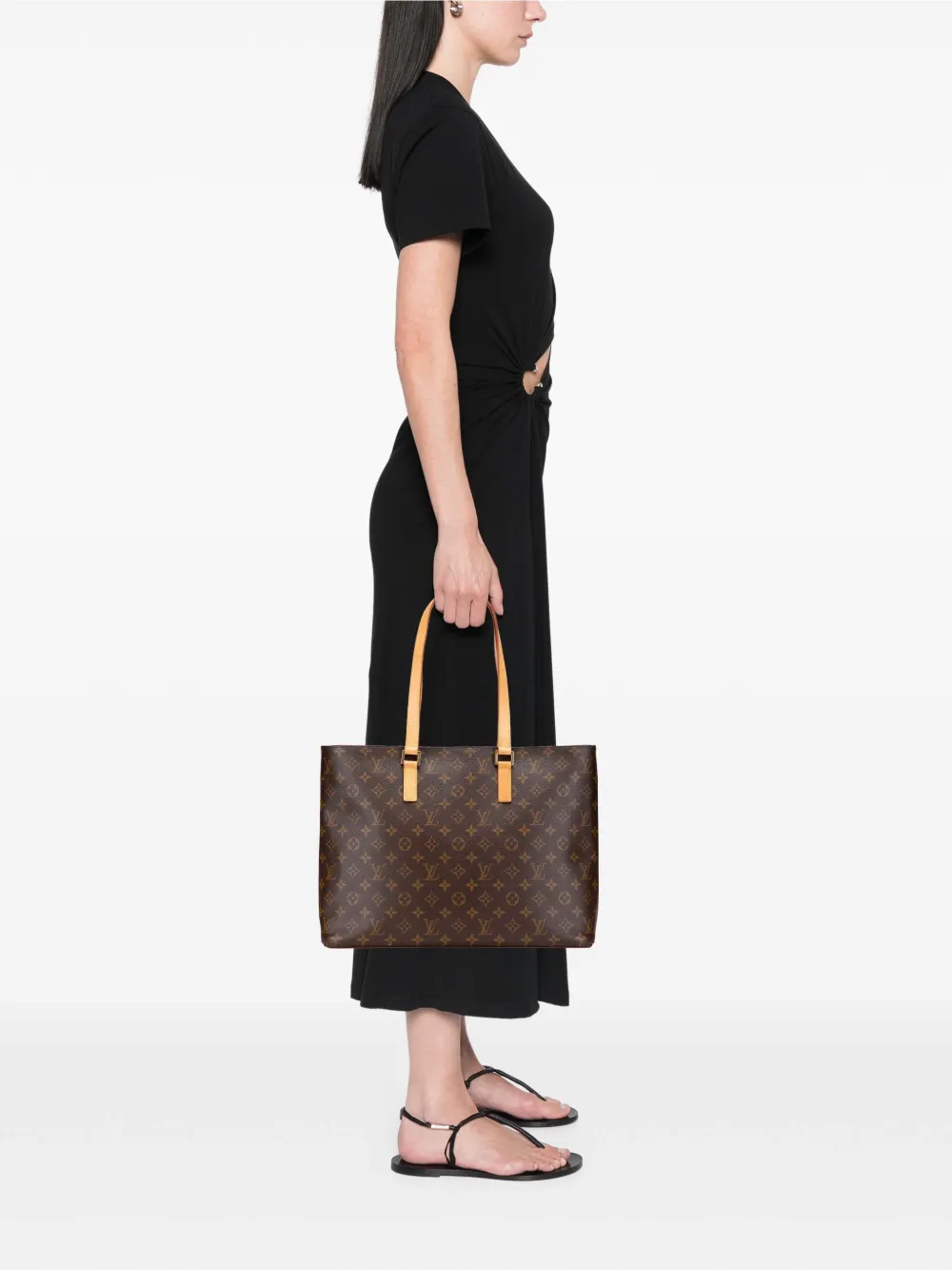 Louis Vuitton Pre-Owned 2002 Monogram Luco tote bag | Pre-Owned | Image 2