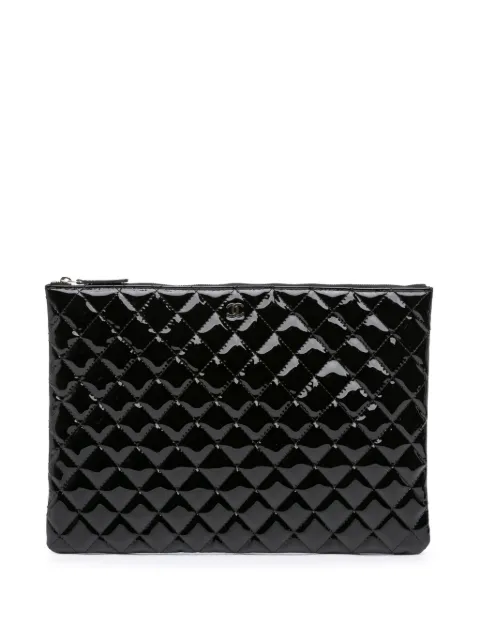 CHANEL Pre-Owned 2014-2015 Large Quilted Patent O Case clutch bag