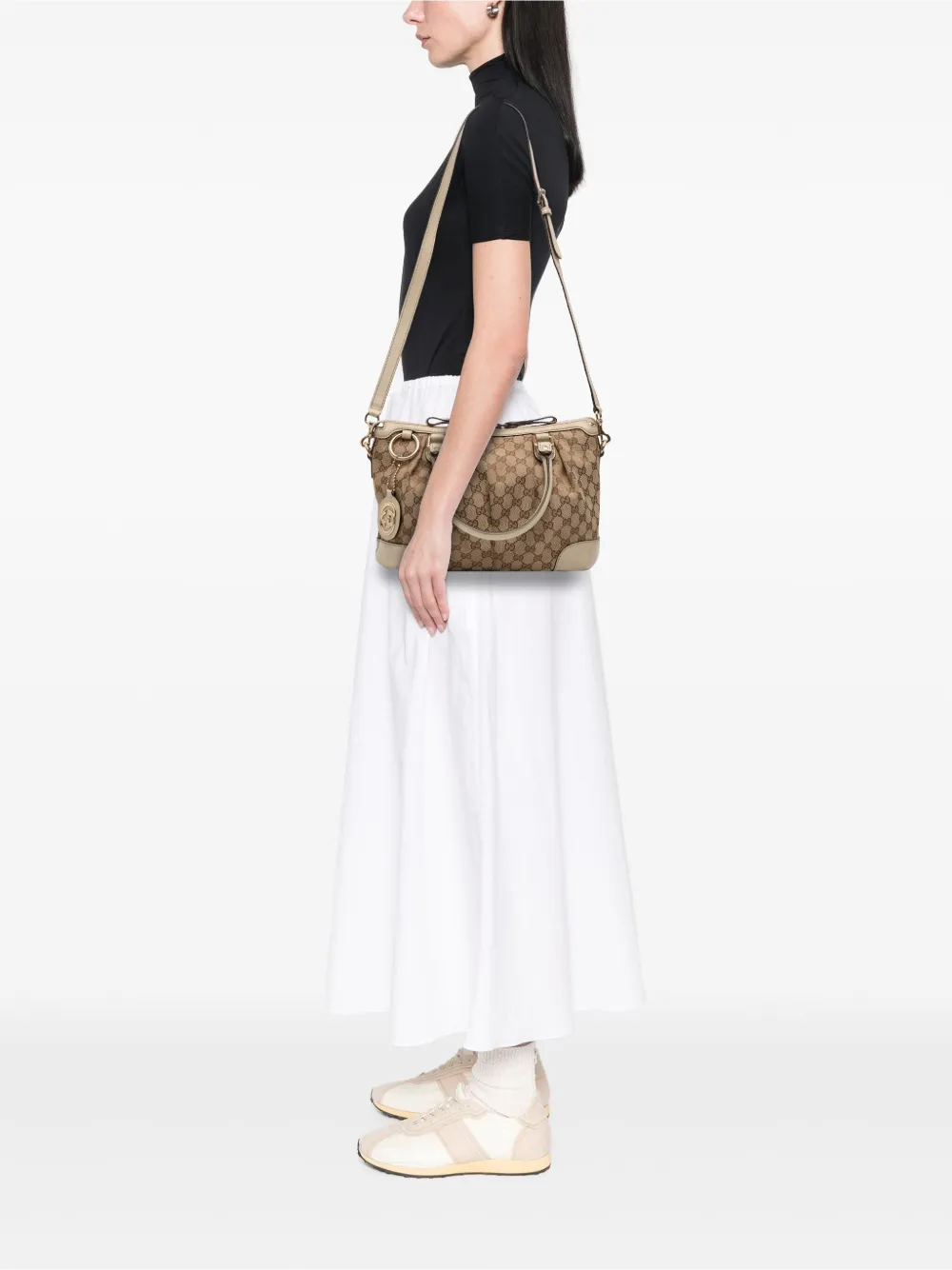 Pre-owned Gucci 2016-2025 Gg Canvas Sukey Satchel In Brown
