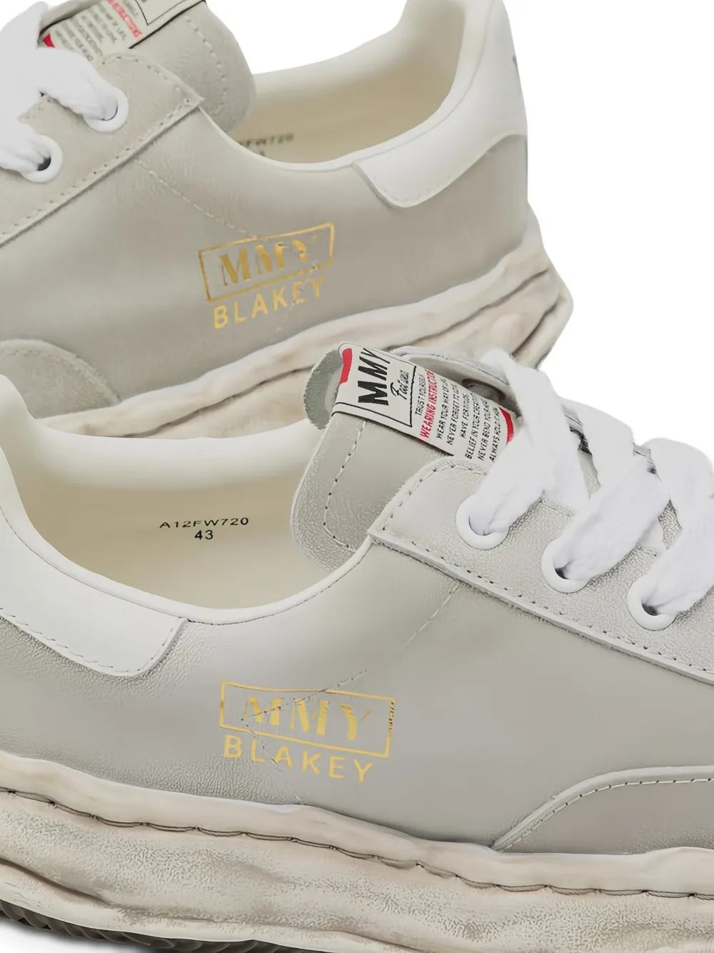 Maison MIHARA YASUHIRO Blakey low-top sneakers Grijs