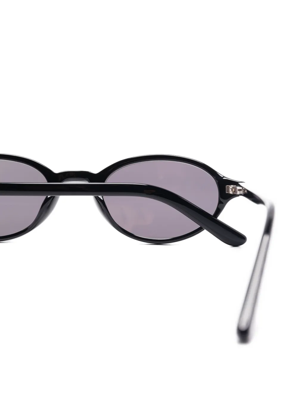 椭圆形镜框太阳眼镜