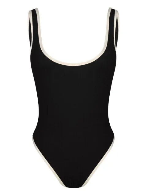 Johanna Ortiz traje de baño Explorer