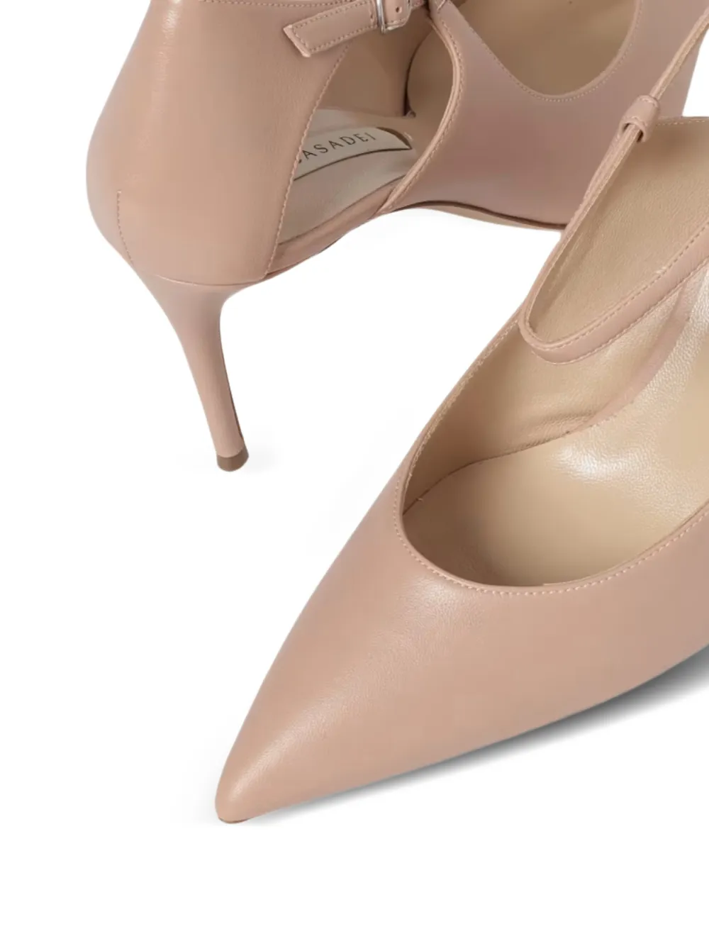 Casadei Samurai Julia pumps met bandje met hak Beige