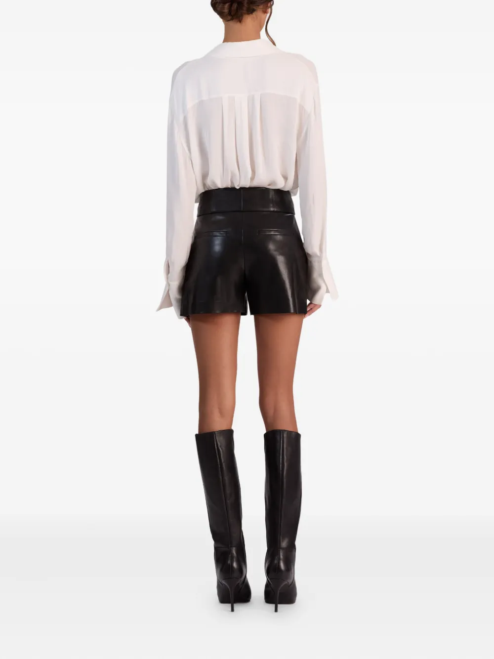 Alice And Olivia Baylor Shorts In Black